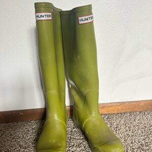Green Hunter Boots Size US8 EUR39